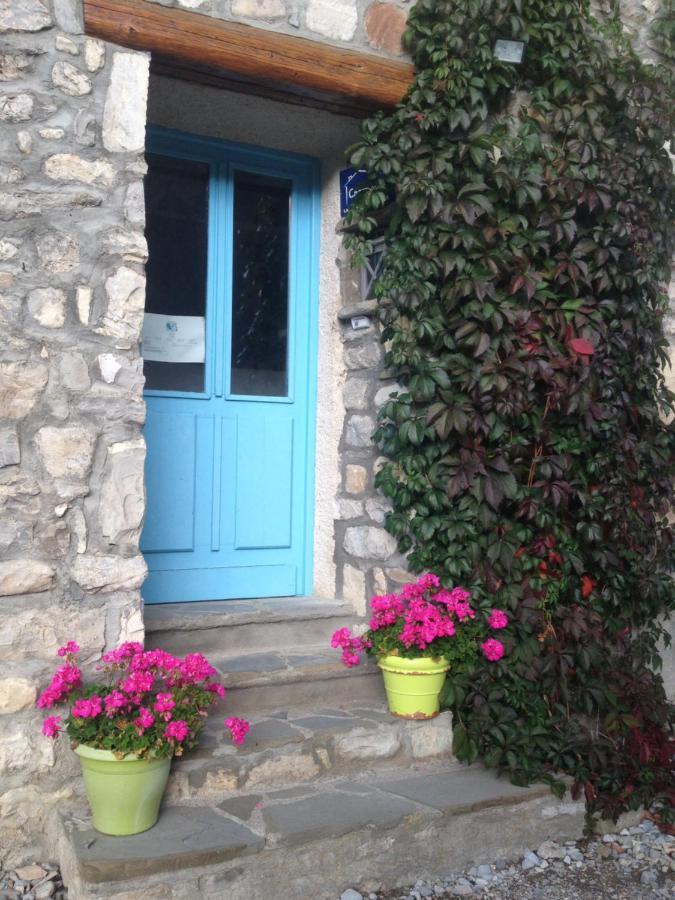 Bed and Breakfast La Tourtette Ле-Деволюи Экстерьер фото