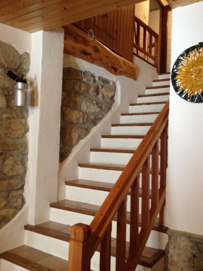 Bed and Breakfast La Tourtette Ле-Деволюи Экстерьер фото