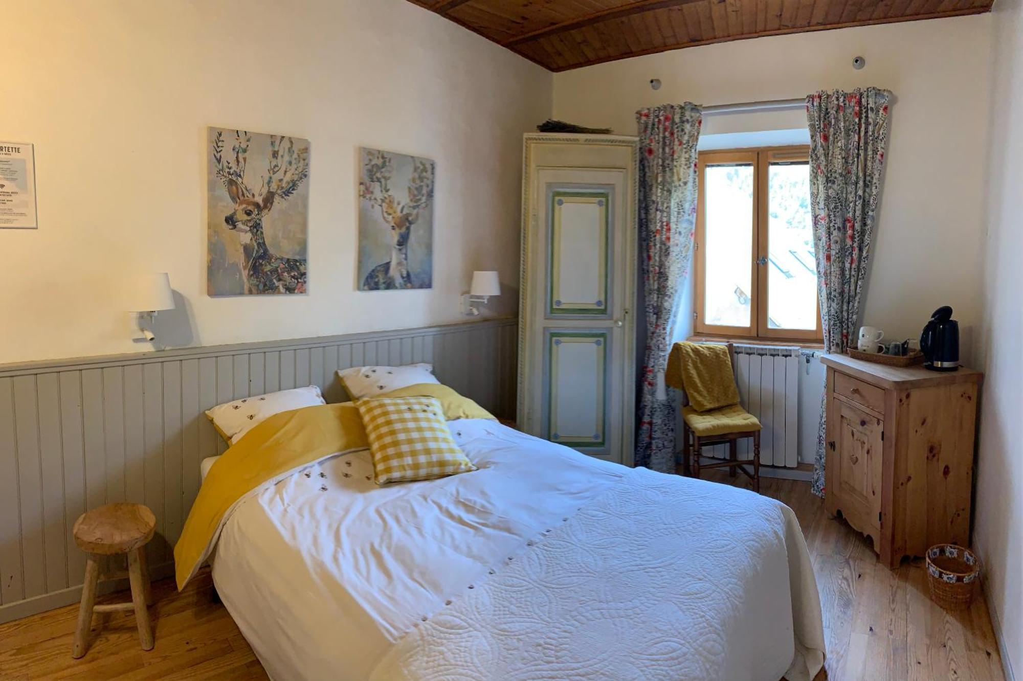 Bed and Breakfast La Tourtette Ле-Деволюи Экстерьер фото