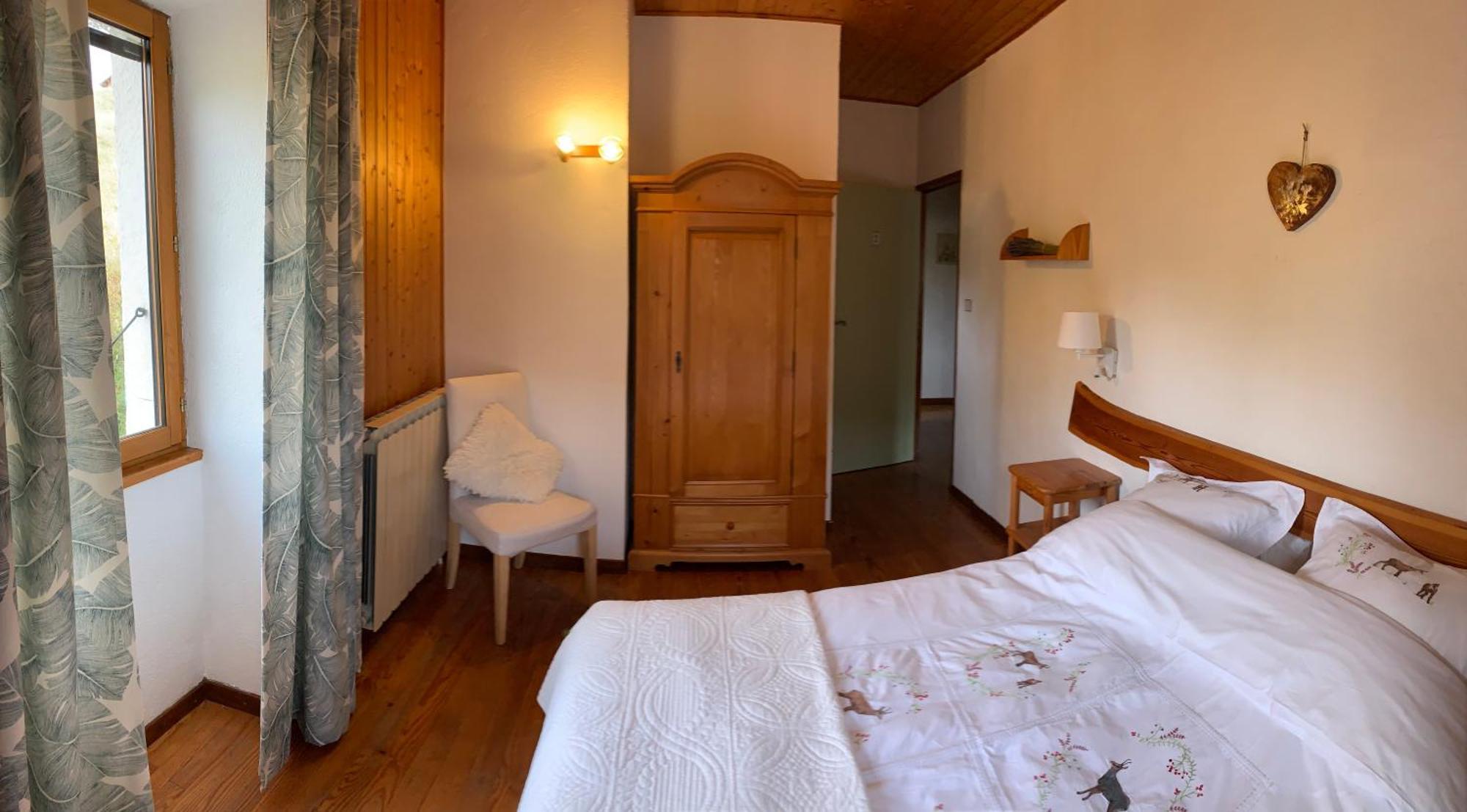 Bed and Breakfast La Tourtette Ле-Деволюи Экстерьер фото