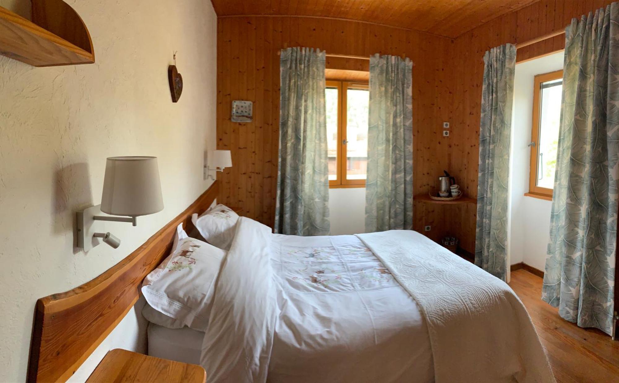 Bed and Breakfast La Tourtette Ле-Деволюи Экстерьер фото